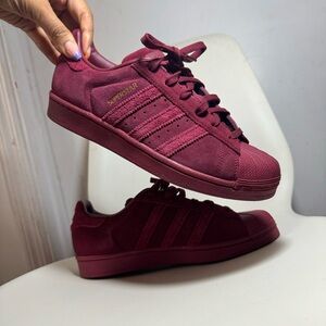 Adidas superstar Burgundy shell toe Sneakers